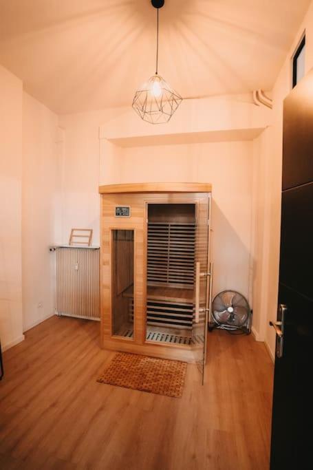 Ultimate Comfort ! Jacuzzi & Sauna. Besancon Exterior photo