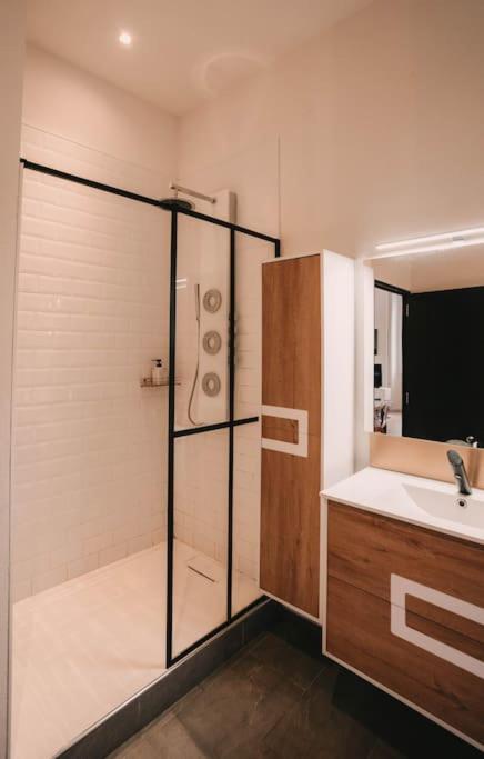 Ultimate Comfort ! Jacuzzi & Sauna. Besancon Exterior photo